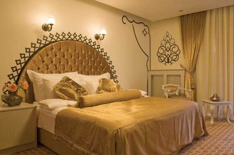 Stay at Ottoman Hotel Park