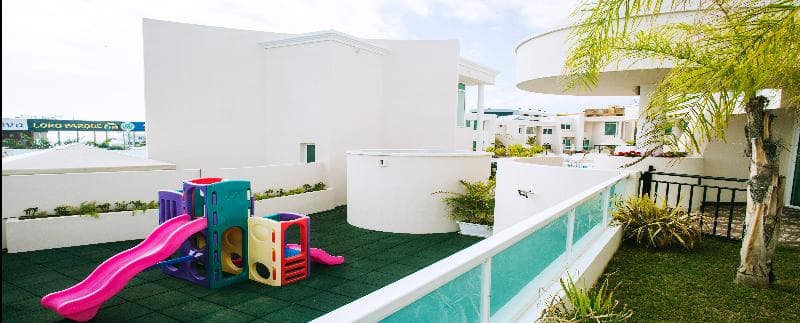 Flamingo suite boutique hotel image 1