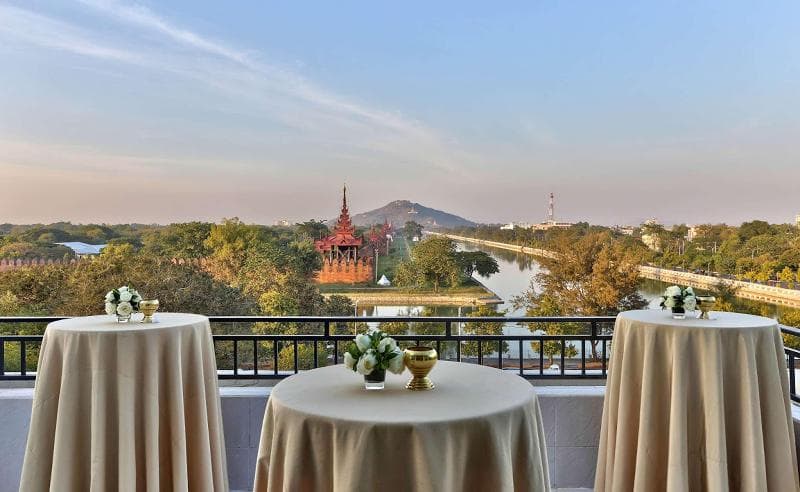 Hilton Mandalay image 2