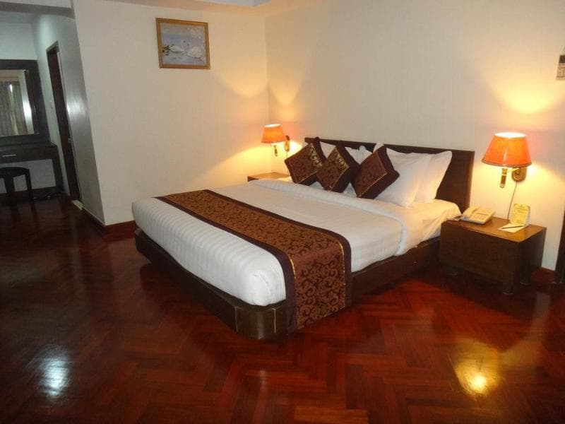 Yangon image 2