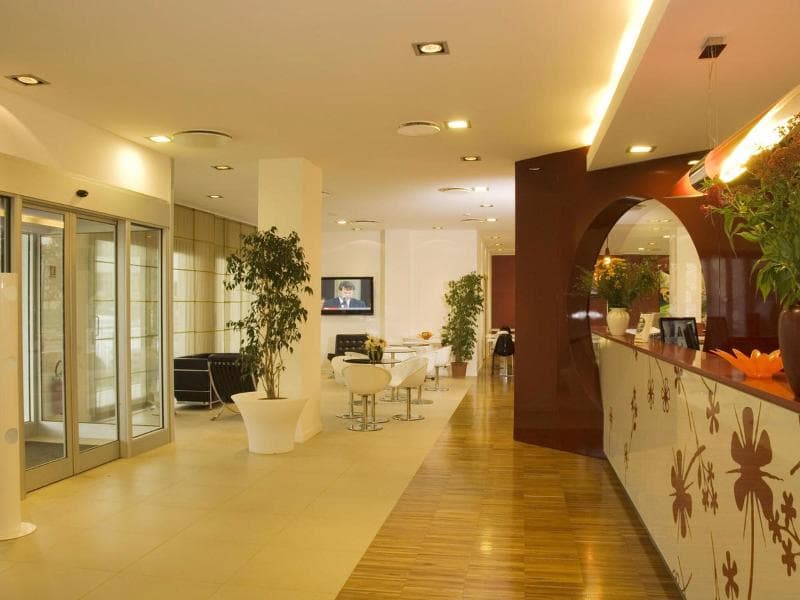 MICHELINO 75 by the Sydney Hotel image 2