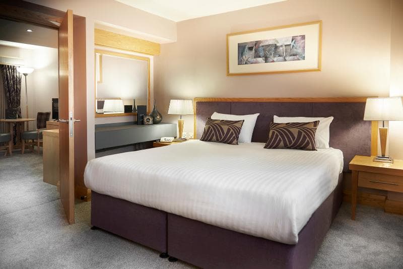 Best Western Premier Suites Hotel Spa Liverpool-Kn image 1
