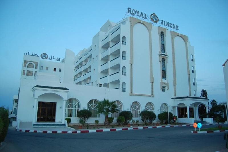 Royal Jinene image 2