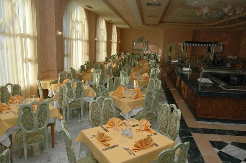 Royal Jinene image 2