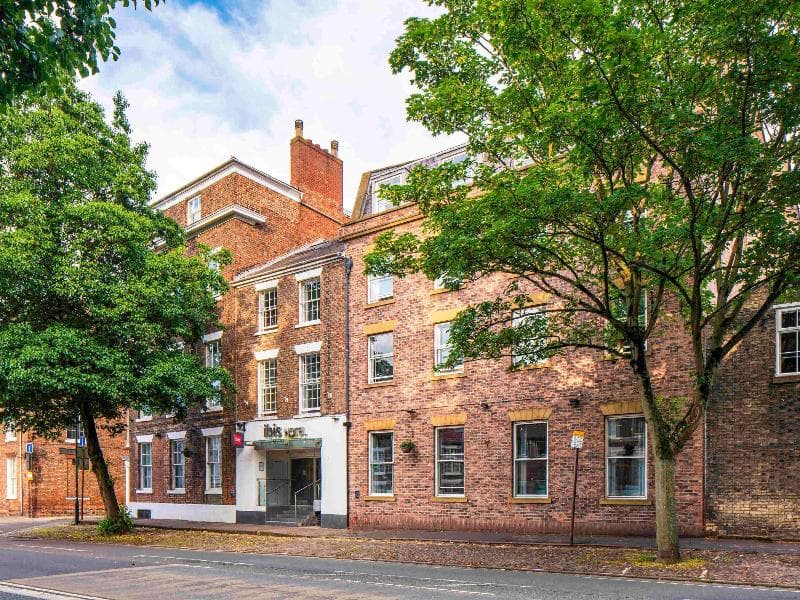 ibis Styles York Centre - Main View