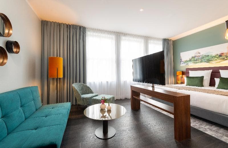 Leonardo Royal Hotel Berlin Alexanderplatz image 1