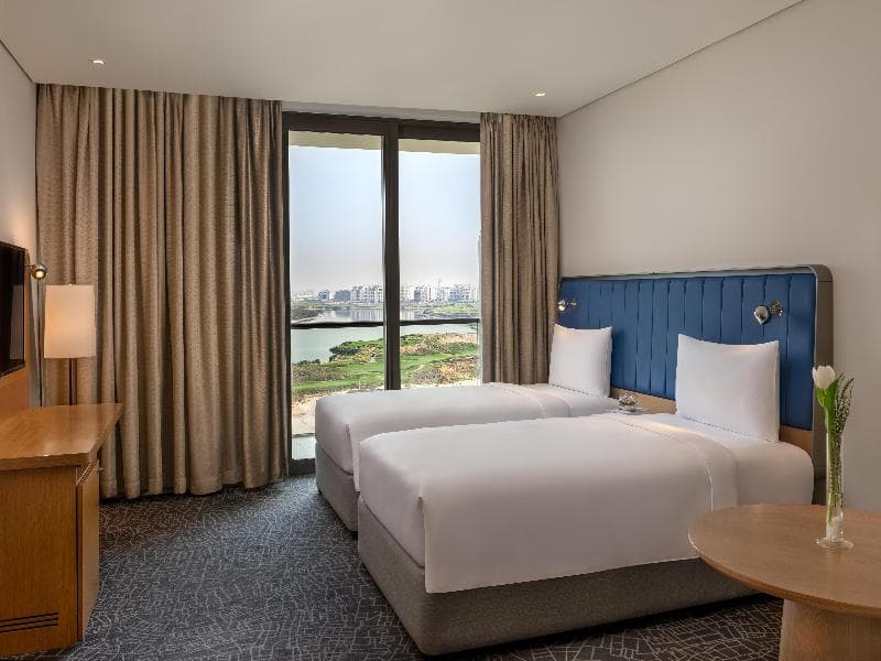 Yas Plaza Bay by IHG - Main View