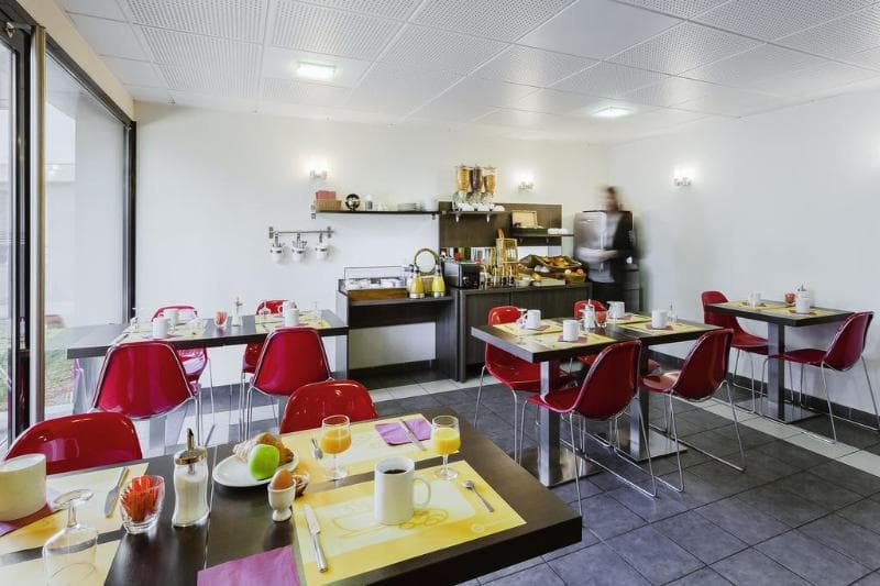 Aparthotel Adagio Access Orleans image 1