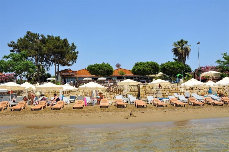 Stay at Clover Magic Nova Beach