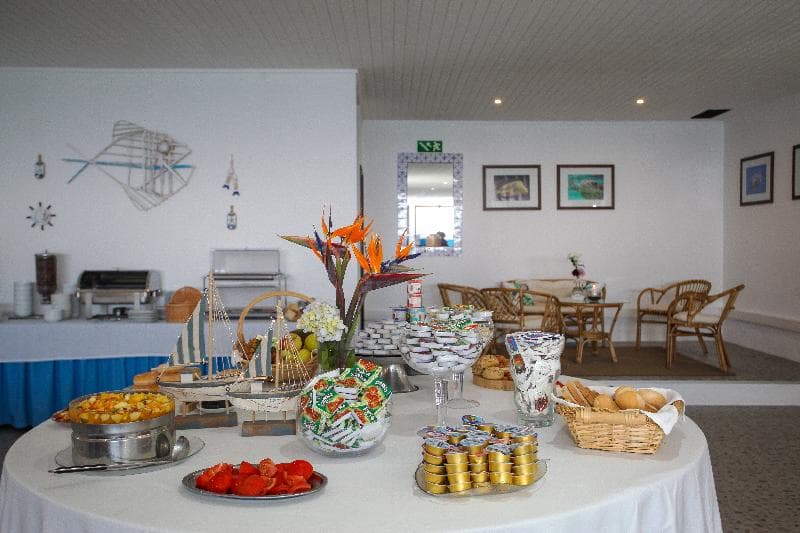 Barracuda Aparthotel image 1