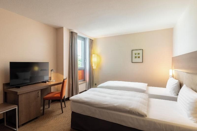 IntercityHotel Berlin Airport Area North image 1