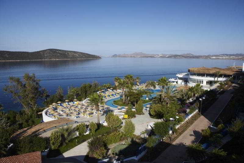 Bodrum Holiday Resort and Spa image 2