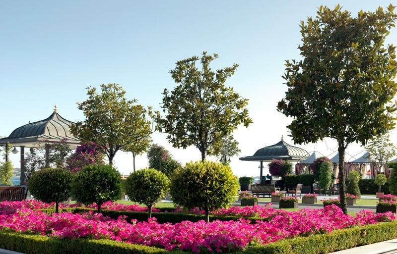 Stay at Four Seasons Hotel Istanbul At The Bosphorus