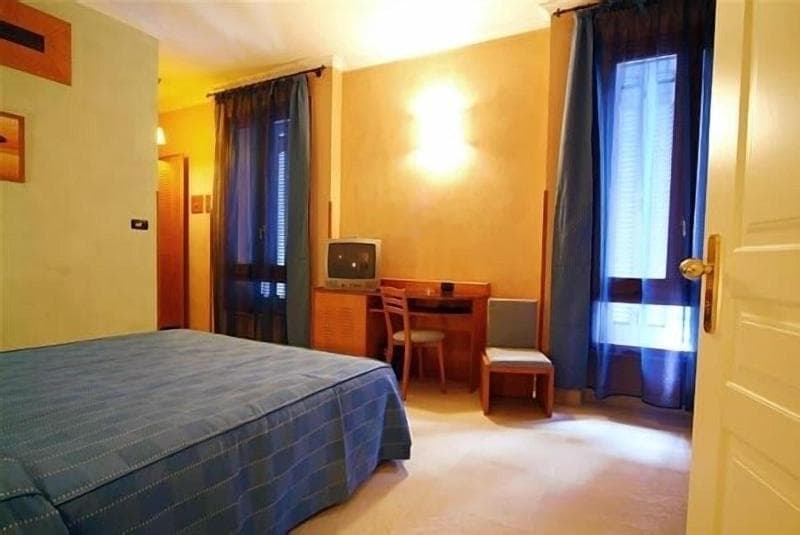 Eden Hotel image 1