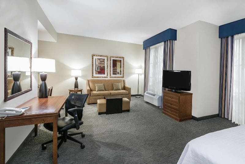 Homewood Suites By Hilton Laredo At Mall Del Norte image 2