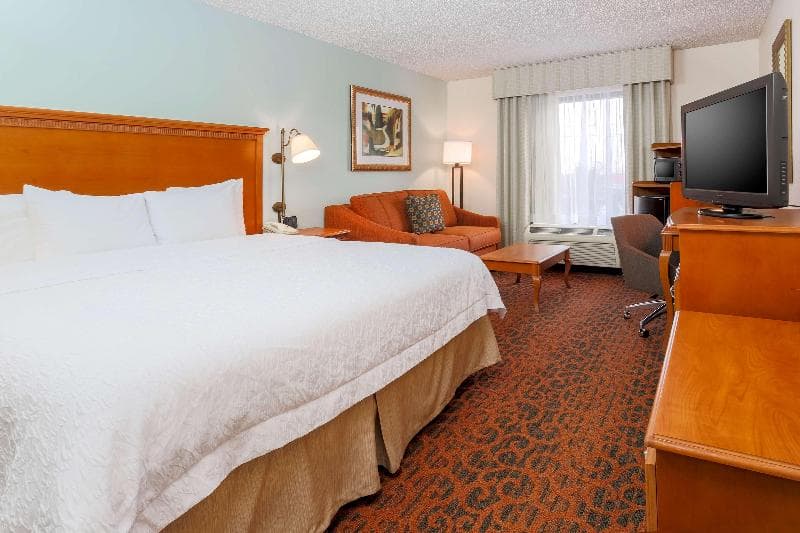 Hampton Inn Laredo image 1