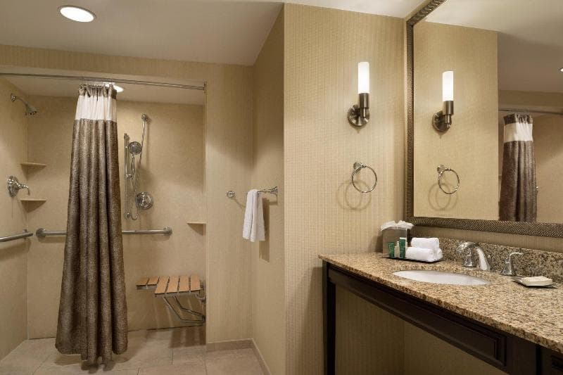 Hilton St. Louis Frontenac image 1