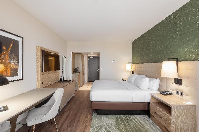 Stay at Hilton Birmingham Downtown At Uab