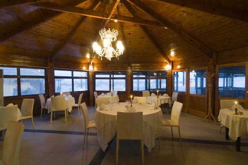 Fiesta Beach Club image 2