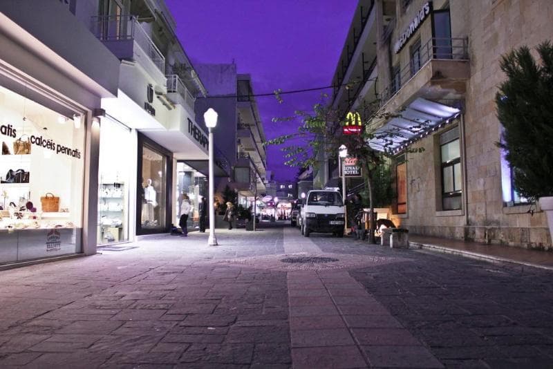 Royal Apart Hotel image 1
