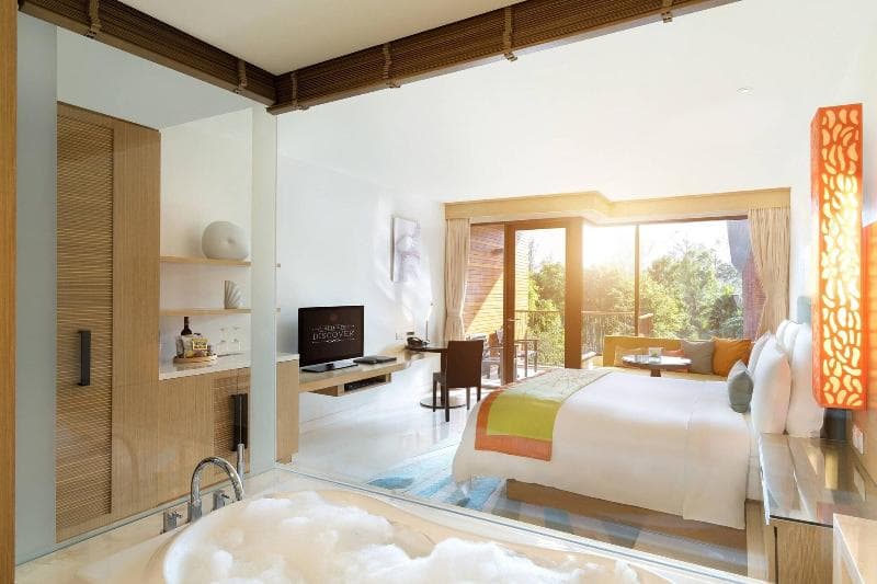 Renaissance Phuket Resort & Spa image 2