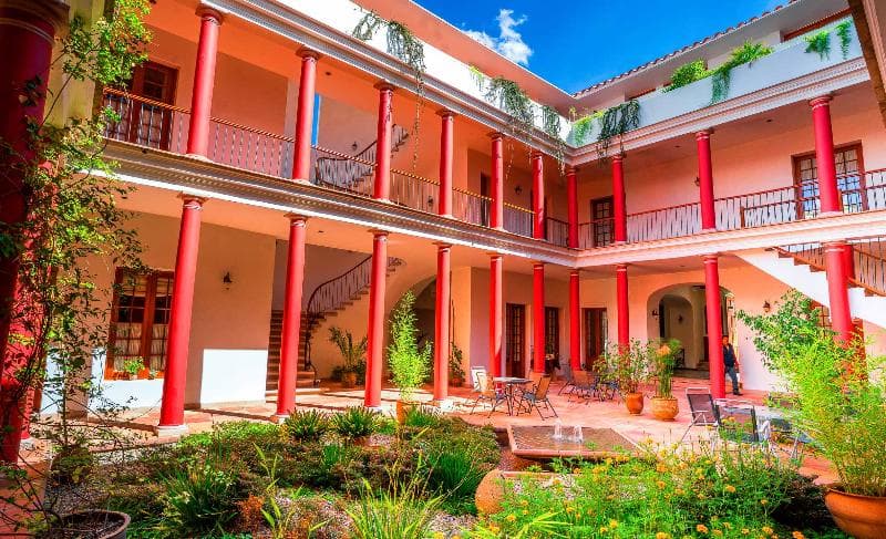 Villa Antigua Hotel image 2
