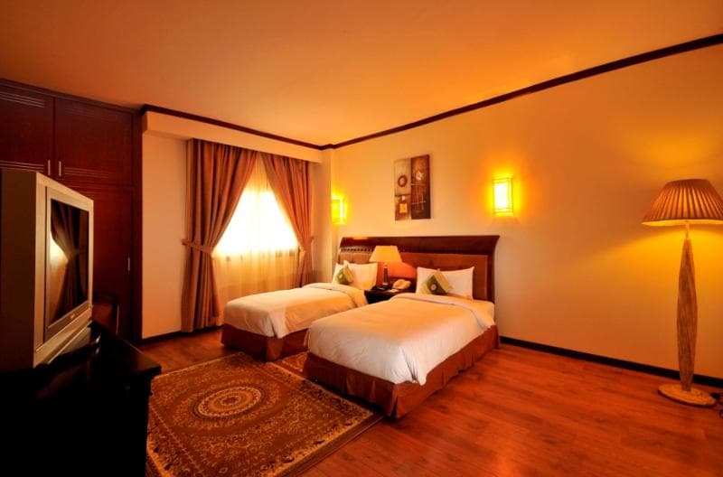 Sunday Sharjah Aparthotel Formerly Royal Tulip image 2