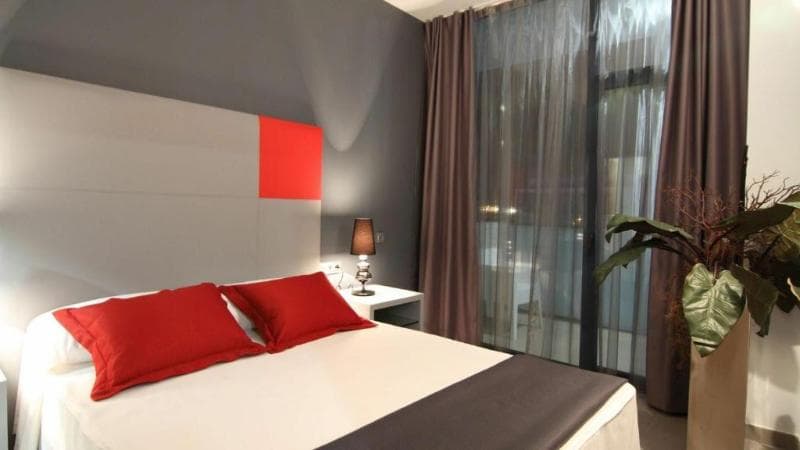 Apolo Suites Rentalmar image 1