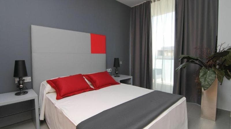 Apolo Suites Rentalmar image 2