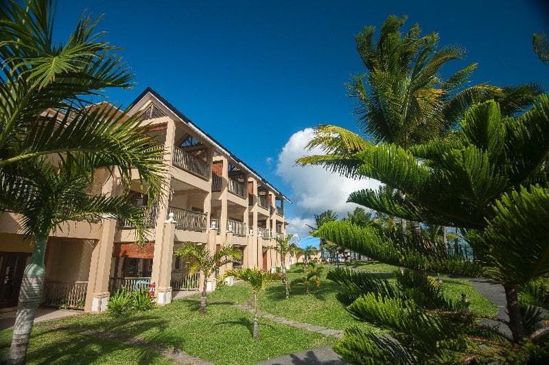 Jalsa Beach Hotel & Spa Mauritius image 2