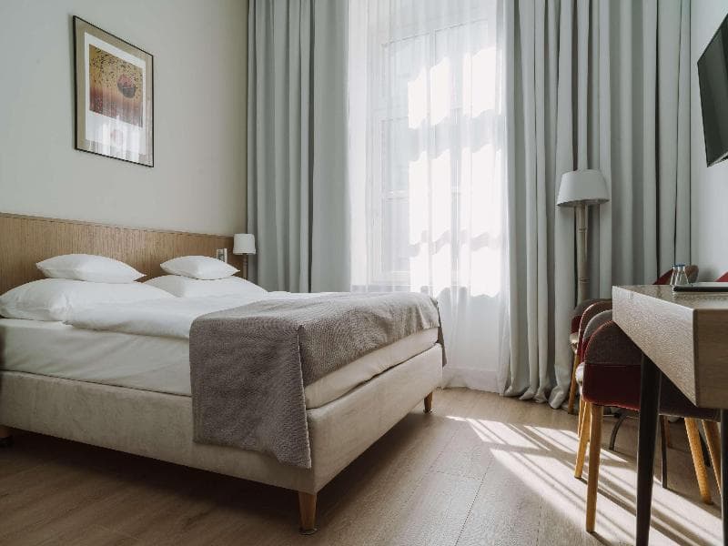 Art Hotel image 1