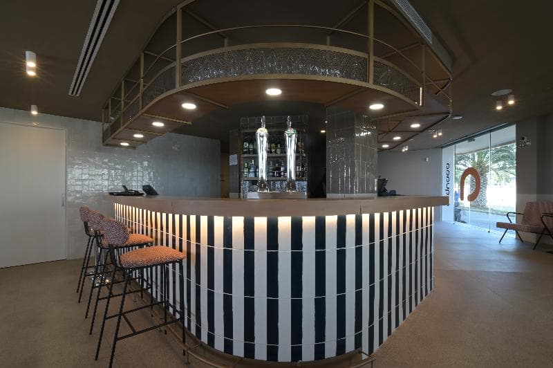 Akquaaa Boutique Hotel · Restaurant image 2