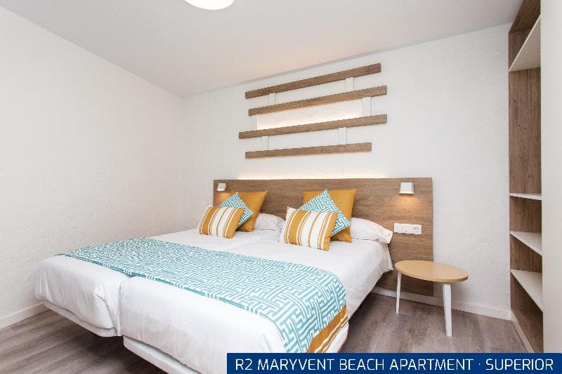 R2 Maryvent Beach Apartment image 2