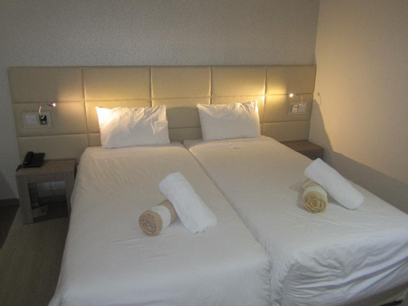 Melpo Antia Hotel & Suites image 2