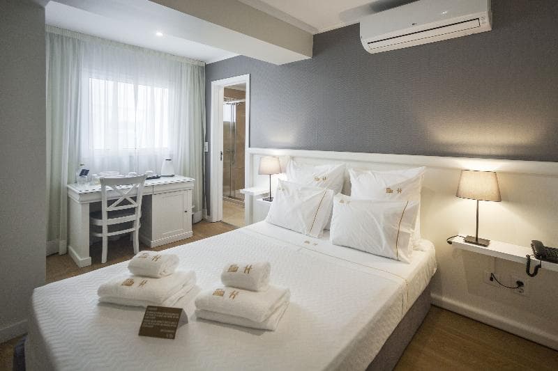 Hotel Gaivota Azores image 1