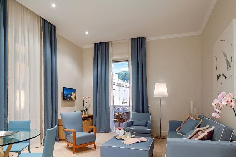 Grand Hotel Excelsior Vittoria Spa - Main View