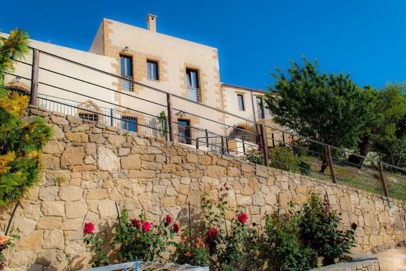 Maria Villas image 1