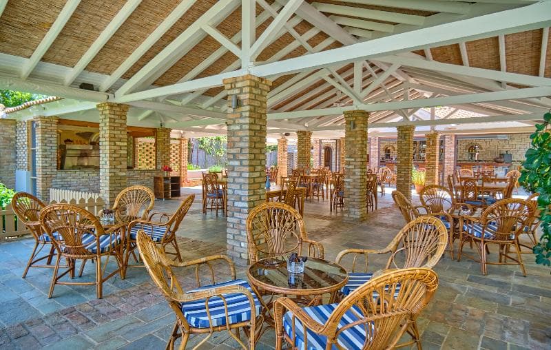 Chrismos Luxury Suites & Studios image 2
