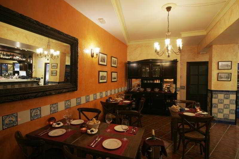 Casa Palacio de Los Leones image 1