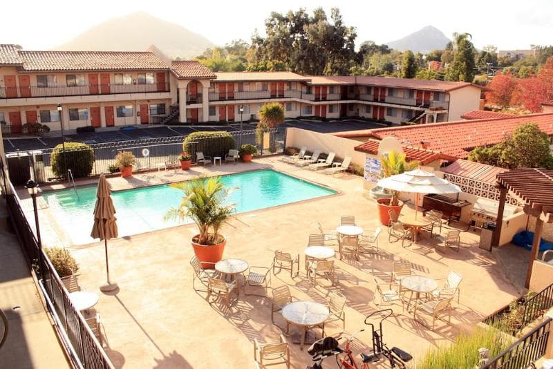 Sands Inn And Suites image 2