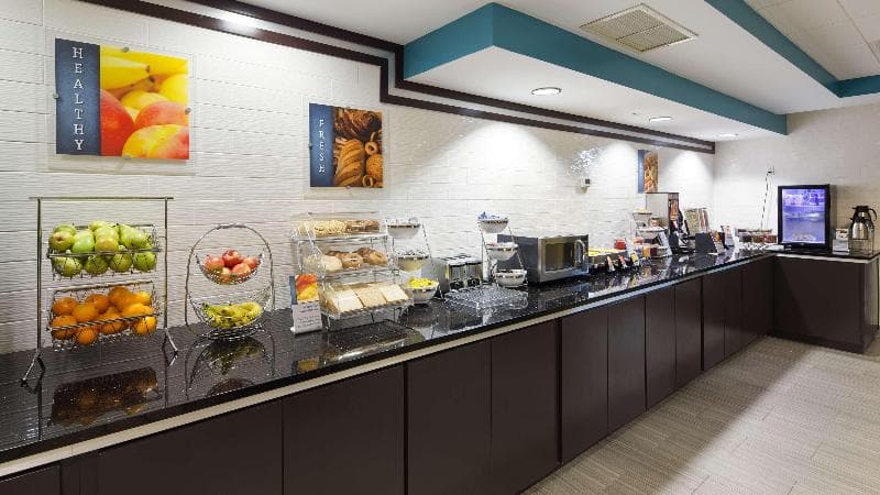 Best Western Plus Birmingham Inn & Suites - Main View