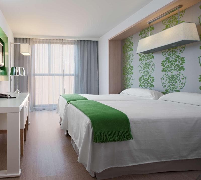 Doubletree By Hilton Girona image 2