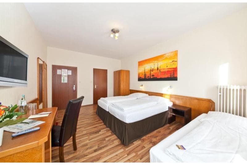 Novum Hotel Plaza image 1