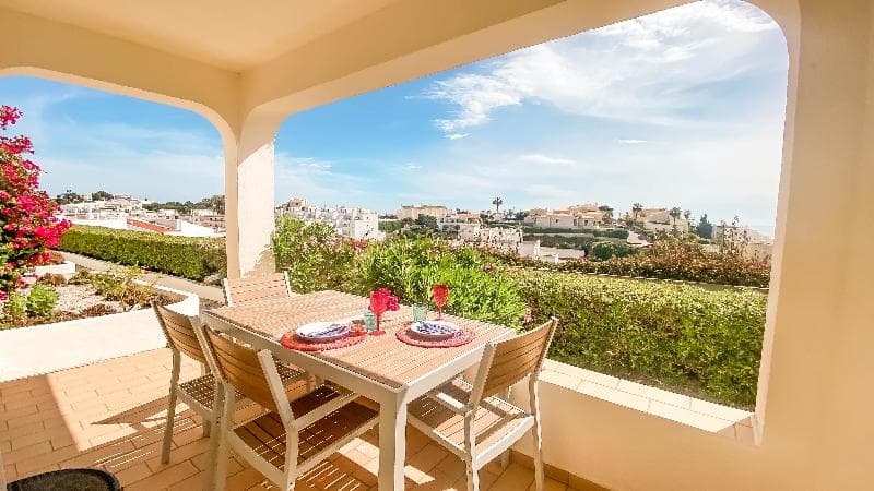 Stay at Monte Dourado