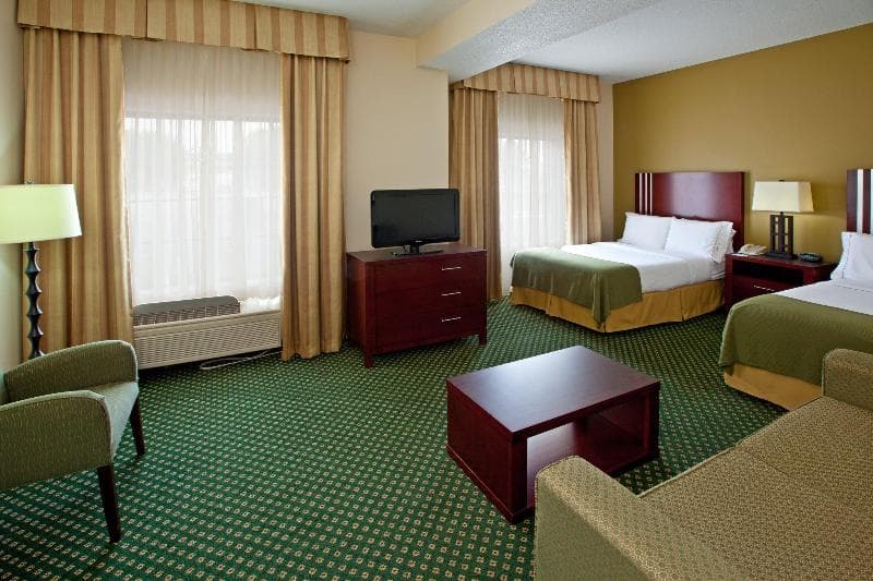 Stay at Holiday Inn Express Suites Indianapolis - East IHG