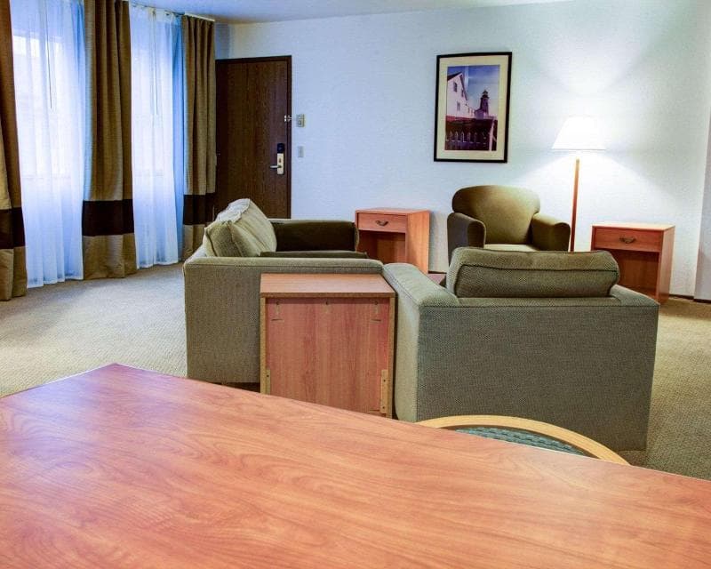 Stay at Quality Inn Florence