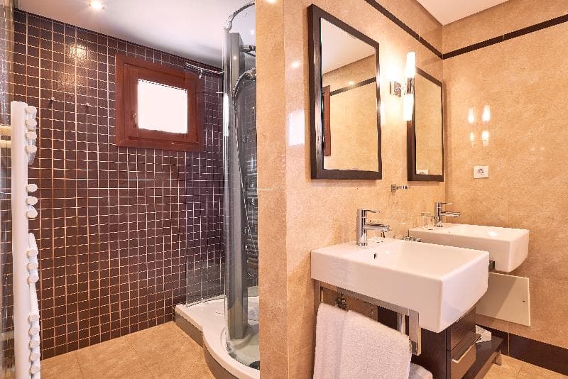 Cascade Wellness Resort image 2