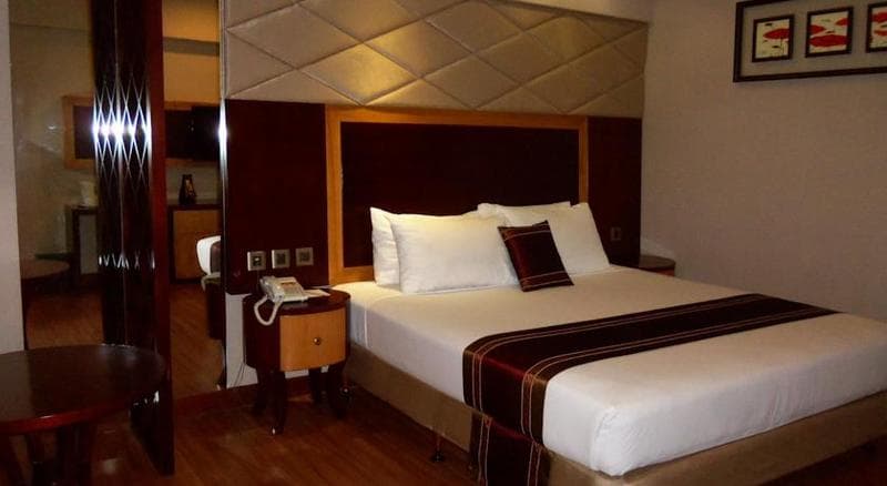 Regent's Park Hotel image 2