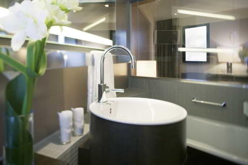 Mövenpick Hotel Hamburg image 1