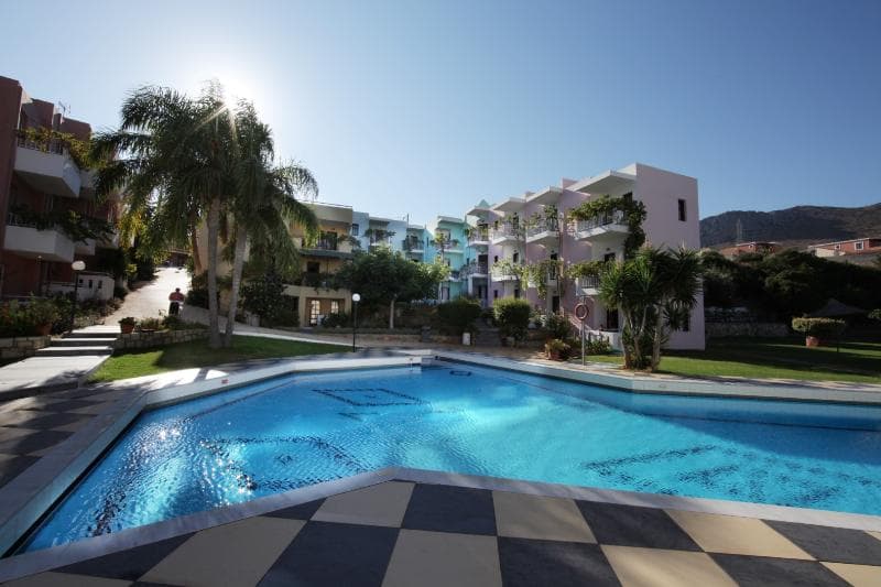 Bellos Hotel Apartments image 2